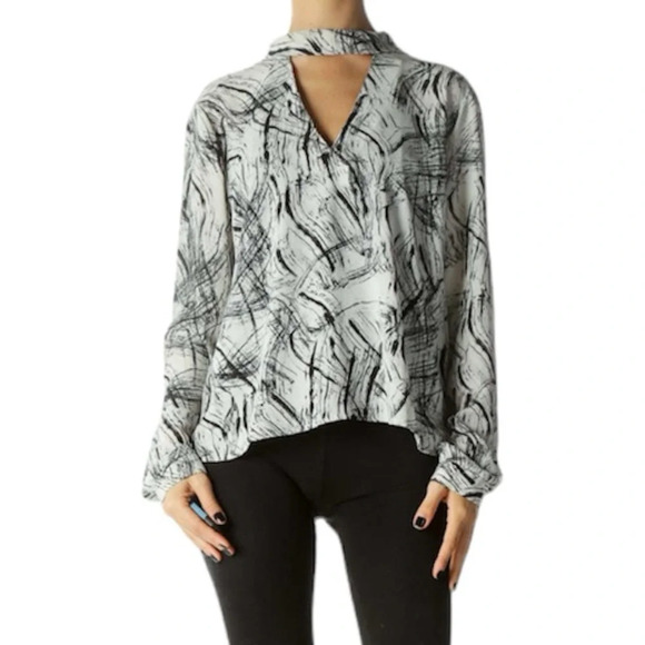 ASTR The Label High Neck Keyhole Long Sleeve Blouse White/ Black - Picture 1 of 9